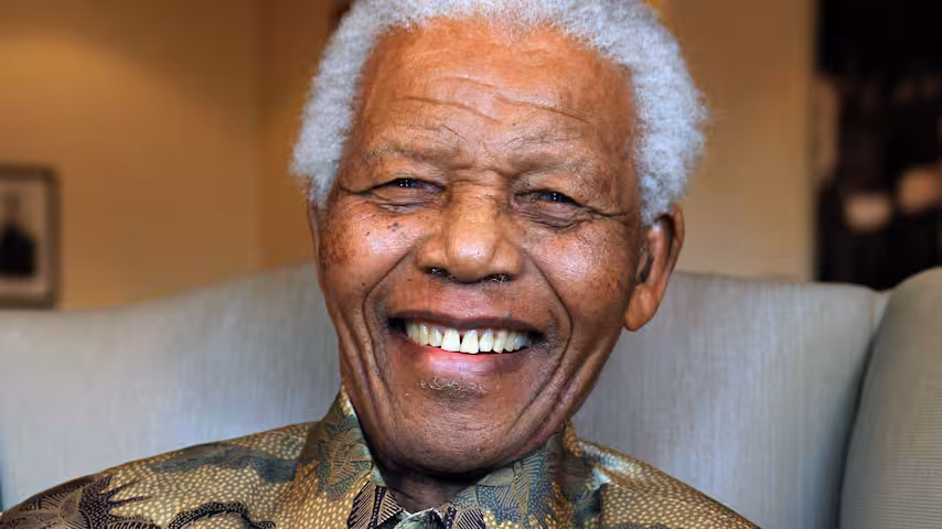 Nelson Mandela Biography